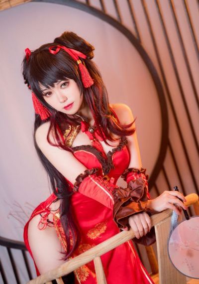 天美传媒mv免费观看英雄救美